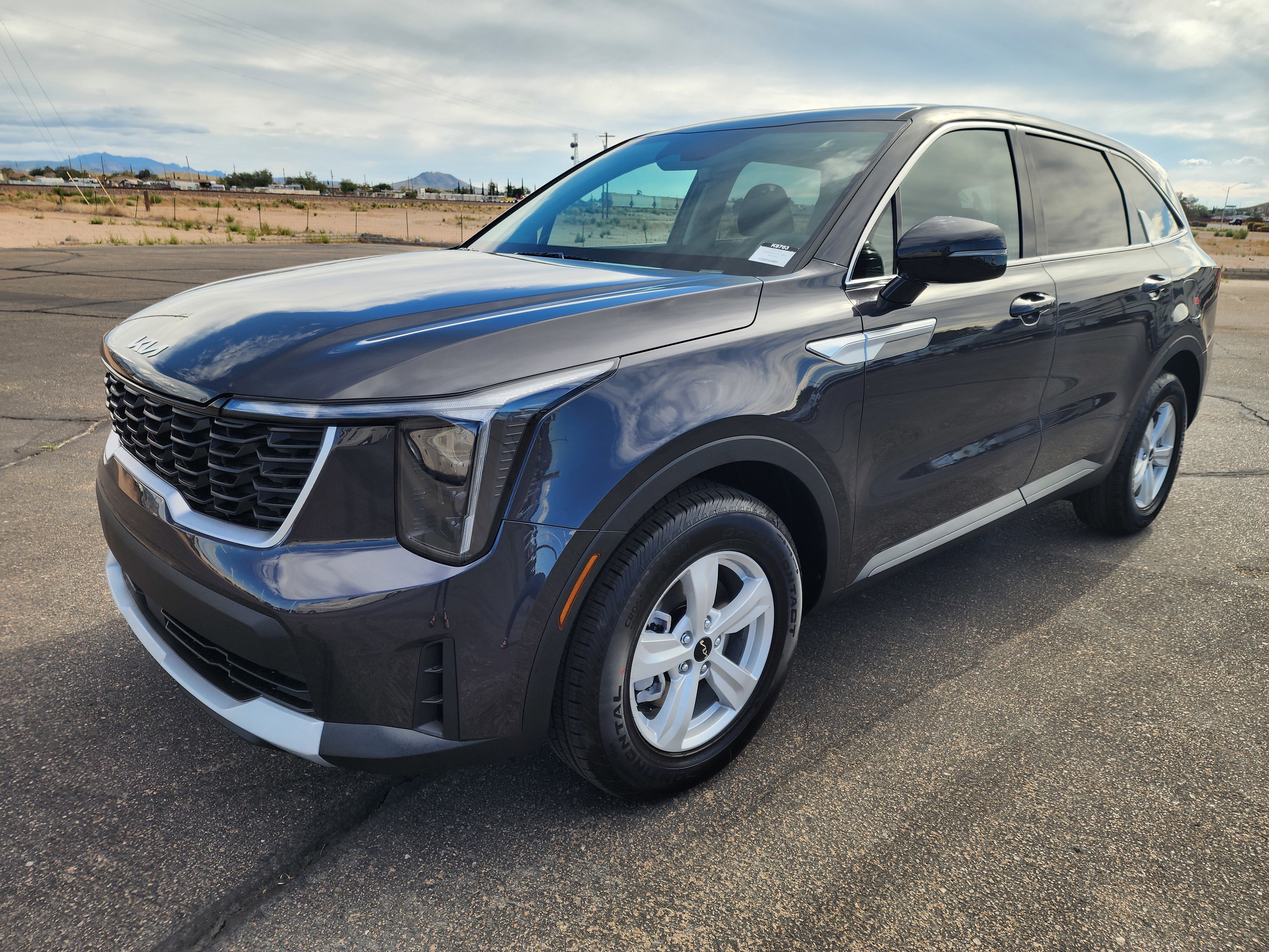 New 2026 Kia Sorento LX image 3