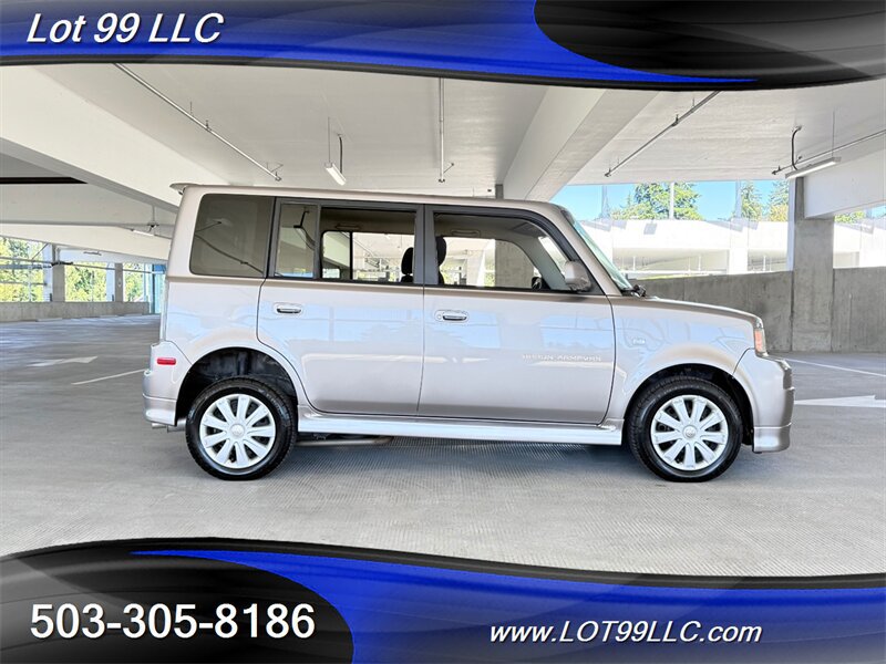 Used 2005 Scion xB FWD image 12