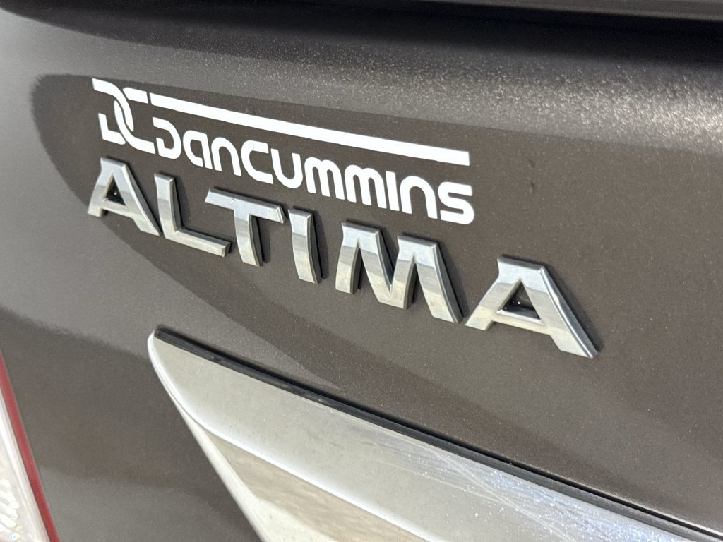 Used 2013 Nissan Altima 2.5 SV w/ 2.5SV Convenience Pkg FWD image 26