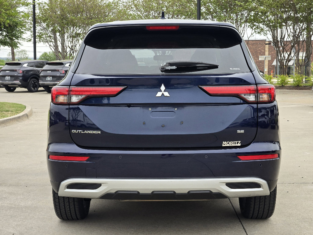 Used 2024 Mitsubishi Outlander SE image 13
