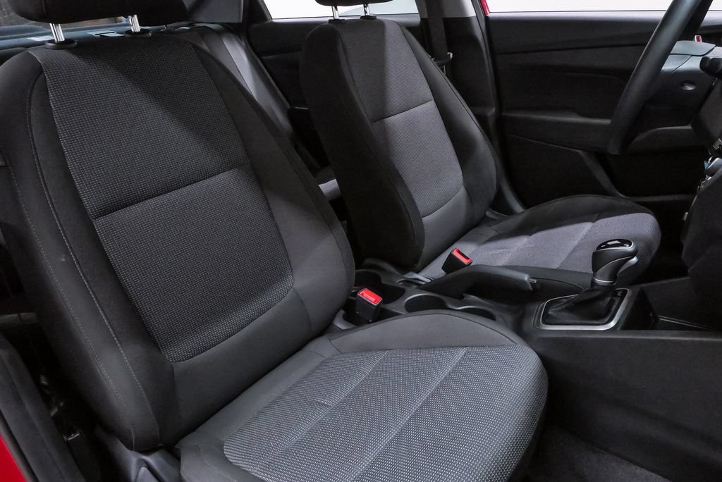 Certified 2022 Hyundai Accent SE FWD image 14