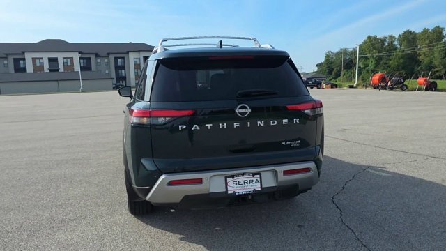 Used 2023 Nissan Pathfinder Platinum AWD/4WD image 6