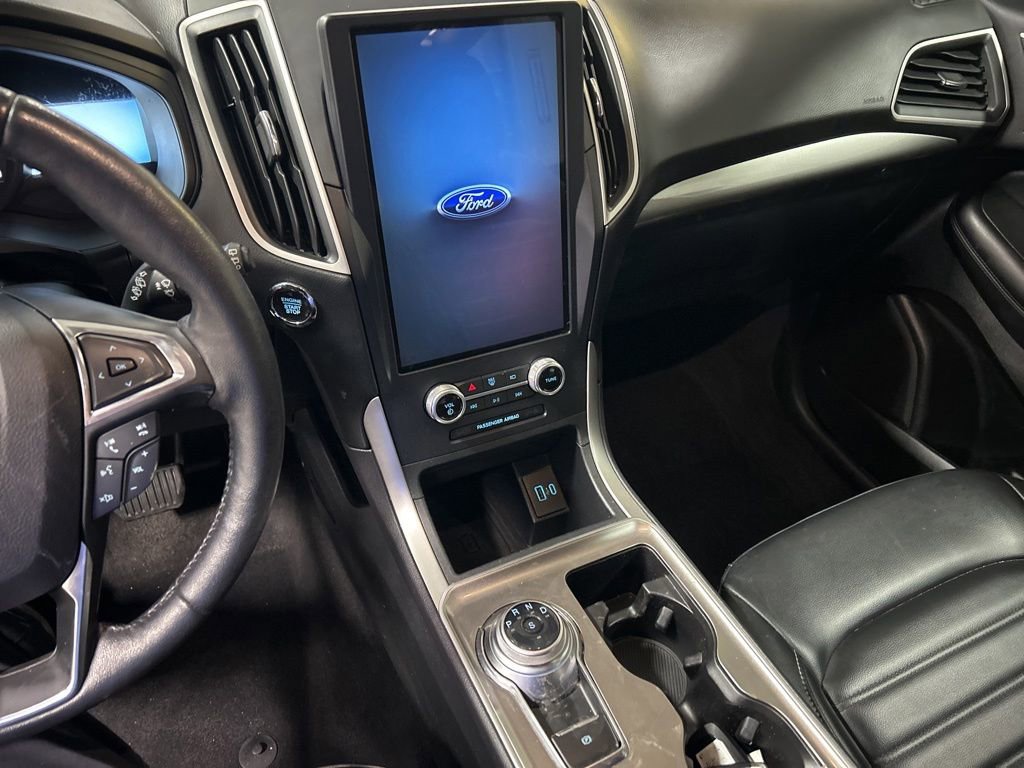 Used 2023 Ford Edge SEL w/ Convenience Package AWD/4WD image 4