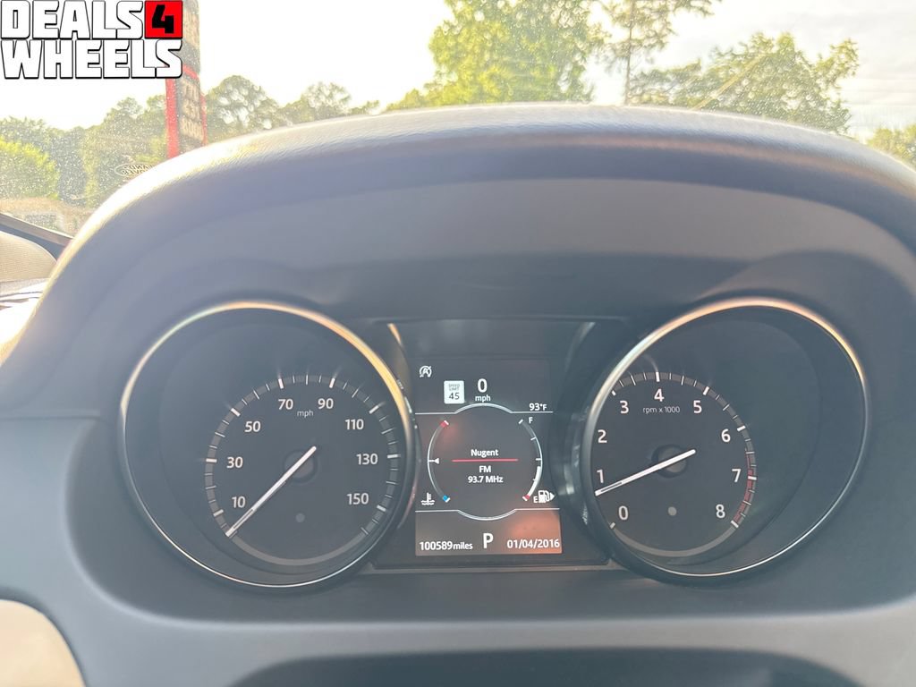 Used 2019 Land Rover Discovery Sport AWD/4WD image 15
