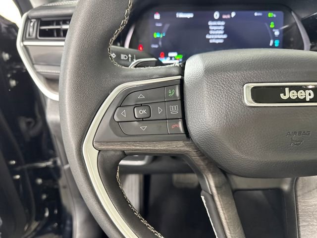 Used 2023 Jeep Grand Cherokee 4WD 4xe image 15