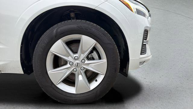 Used 2022 Volvo XC60 B5 Momentum AWD/4WD image 12