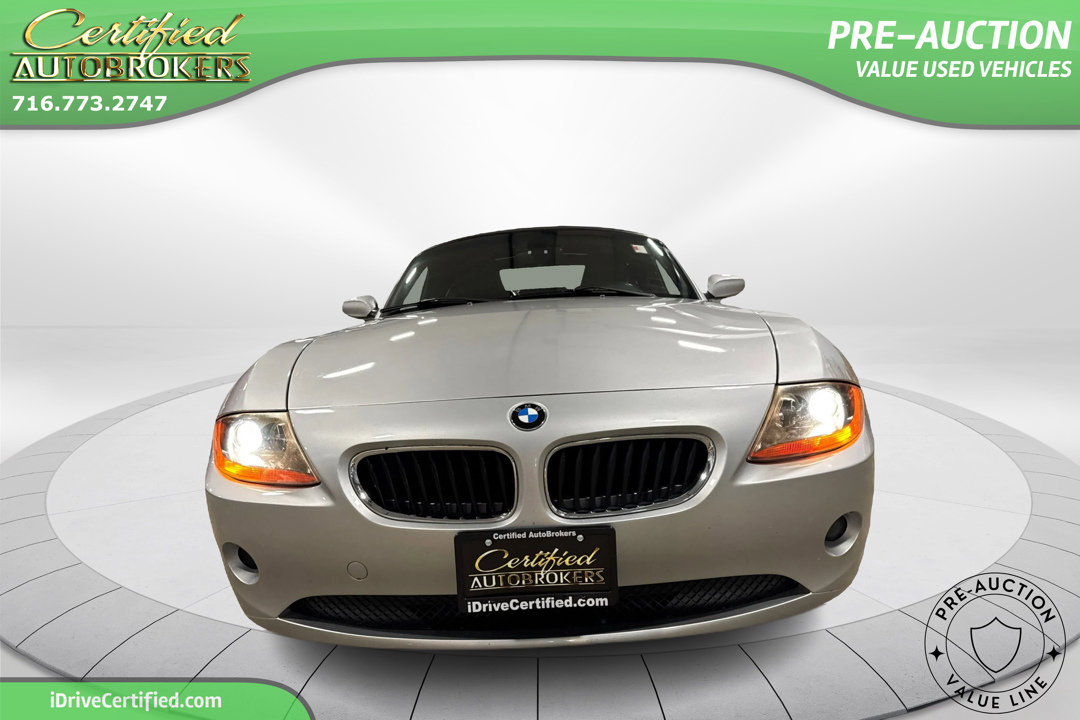 Used 2003 BMW Z4 2.5i image 2