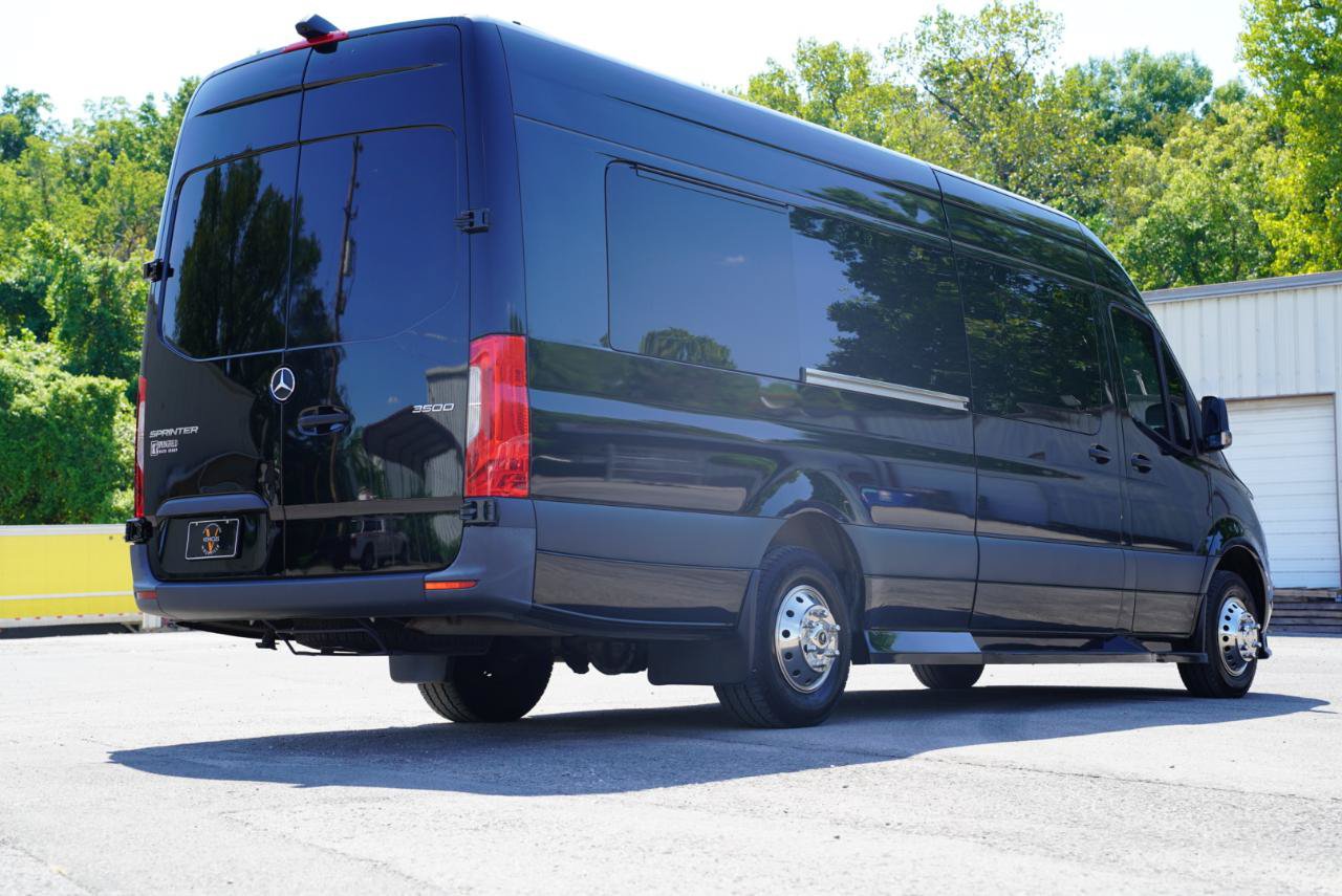 Used 2021 Mercedes-Benz Sprinter 3500 image 10