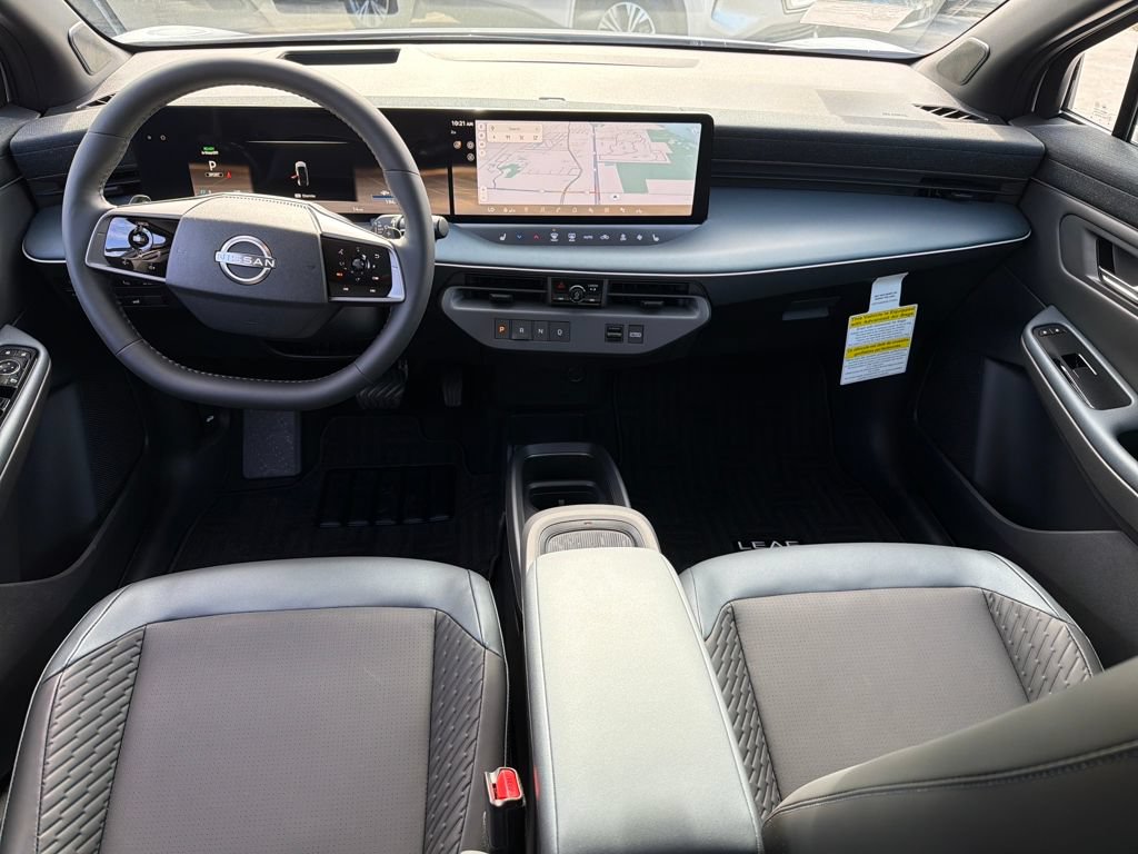 New 2026 Nissan Leaf Platinum+ w/ Cargo Package (Platinum+) FWD image 14