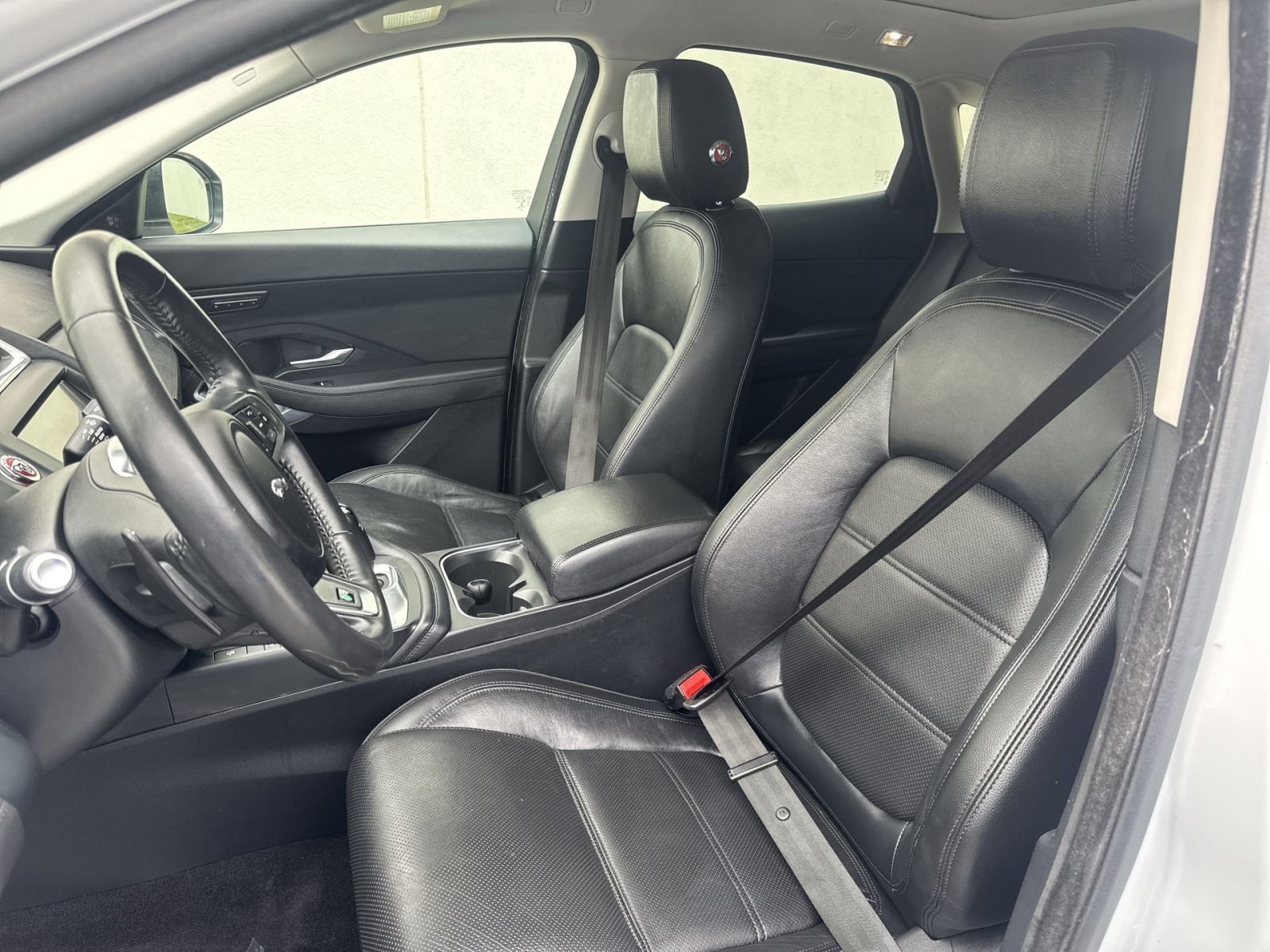 Used 2019 Jaguar E-PACE SE AWD/4WD image 13