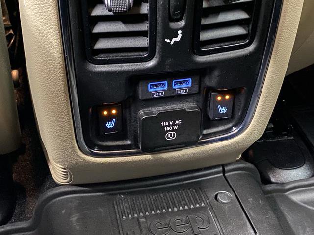 Used 2021 Jeep Grand Cherokee Limited w/ Luxury Group II image 35