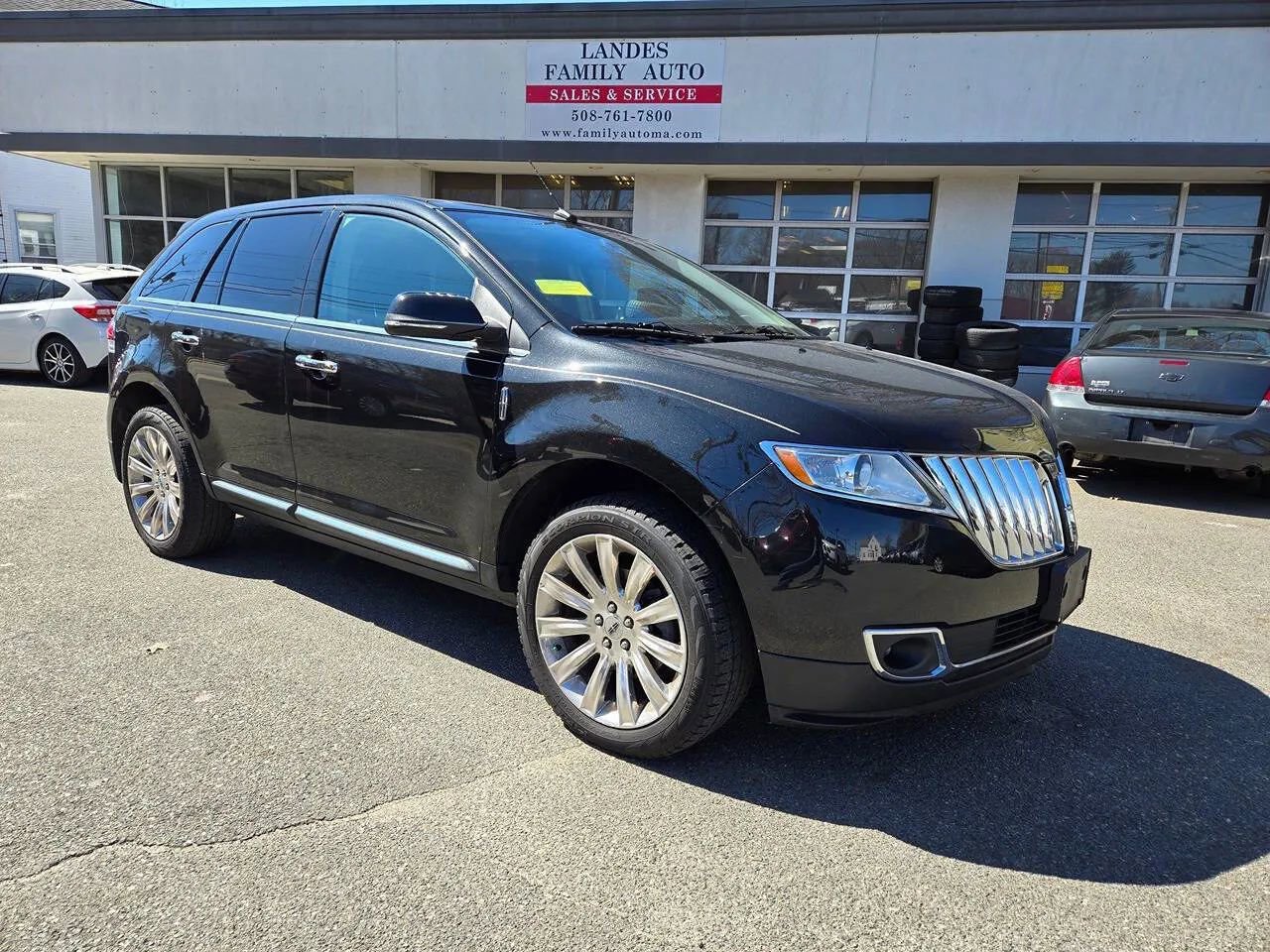 Used 2015 Lincoln MKX AWD w/ Equipment Group 102A image 14