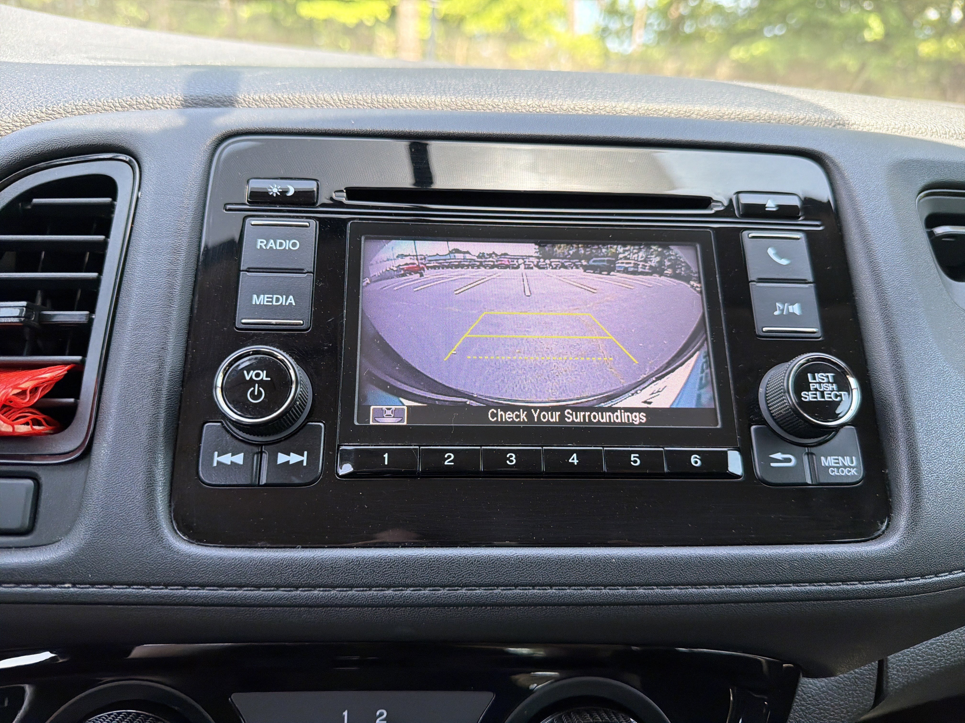 Used 2019 Honda HR-V LX image 34