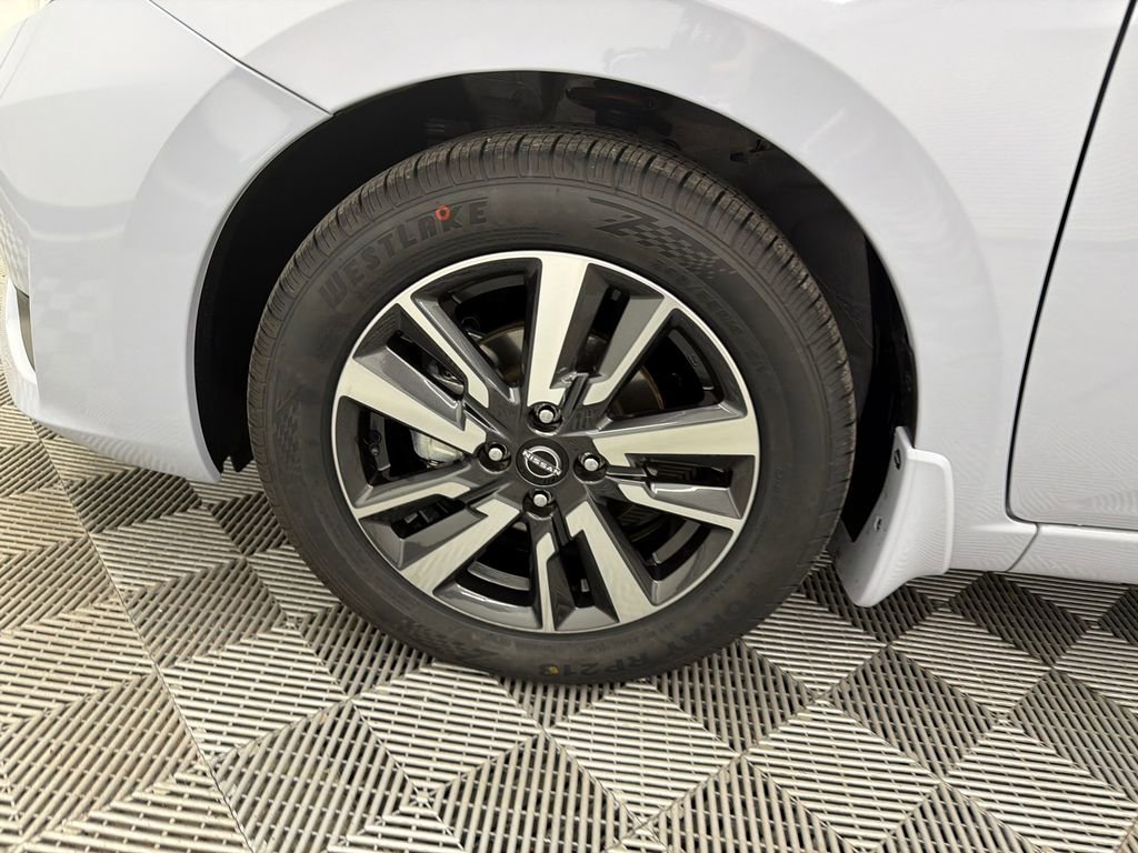Used 2024 Nissan Versa SV w/ Trunk Package image 12