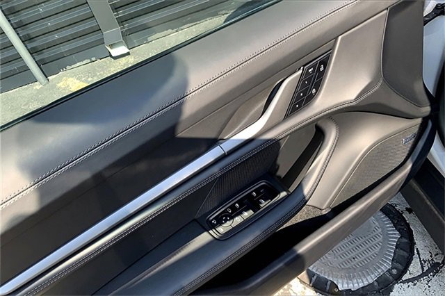 New 2025 Porsche Taycan image 27