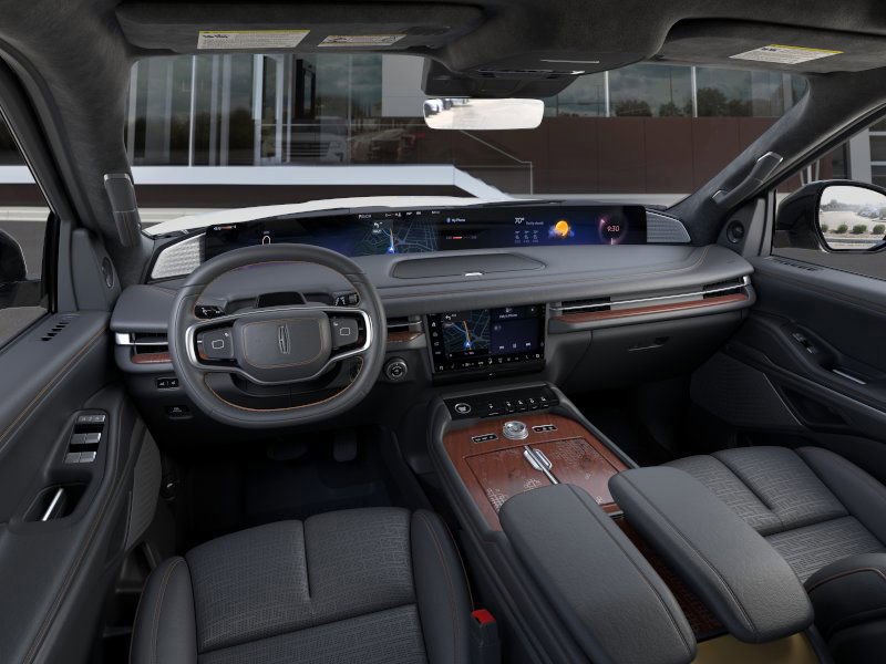 New 2025 Lincoln Navigator L Black Label image 9