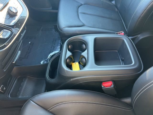 New 2026 Chrysler Pacifica Select w/ S Appearance Package image 17