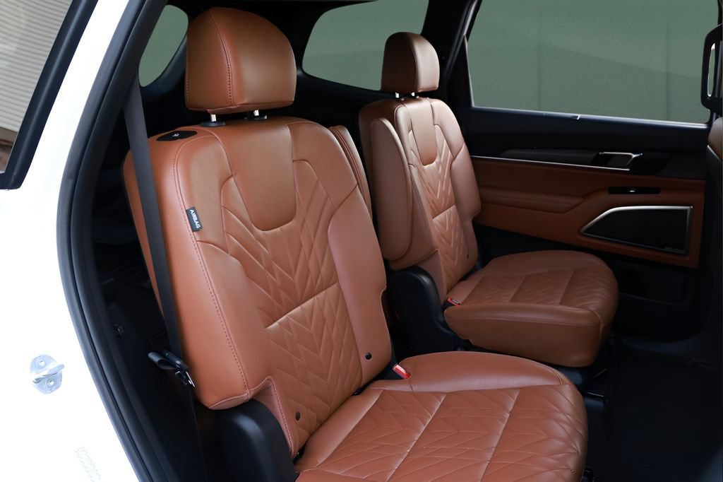 Used 2024 Kia Telluride EX X-Line AWD/4WD image 23