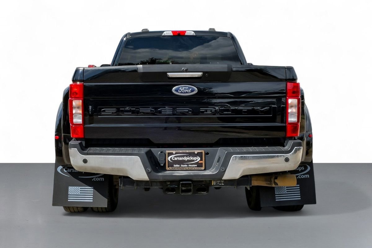 Used 2022 Ford F350 XLT w/ XLT Premium Package image 8