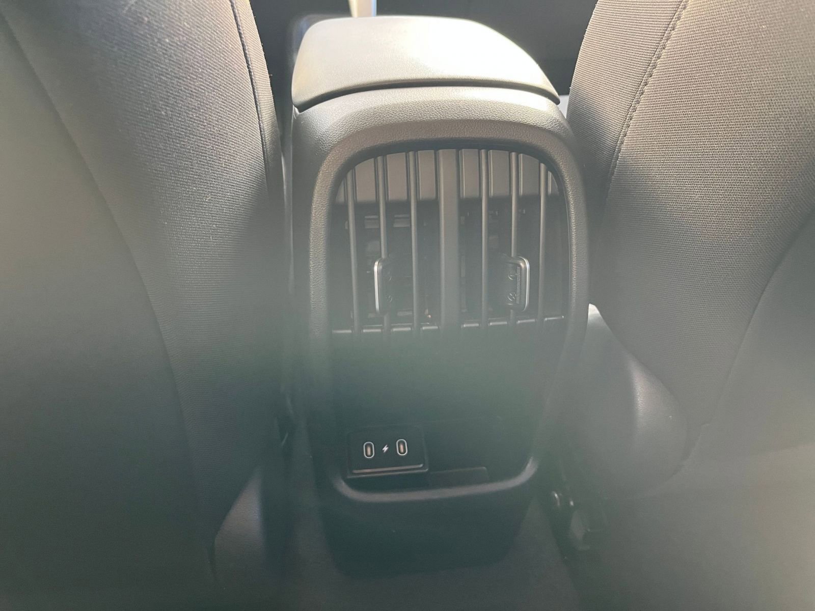 Used 2025 Hyundai Kona SEL image 25