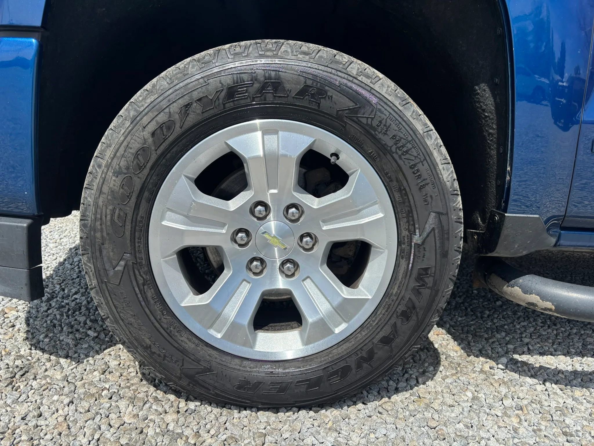 Used 2016 Chevrolet Silverado 1500 LT w/ All Star Edition AWD/4WD image 12