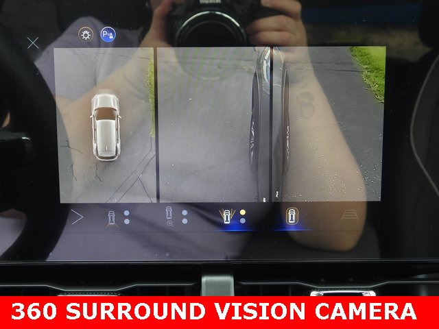 New 2026 Chevrolet Equinox LT w/ Safety and Technology Package image 11