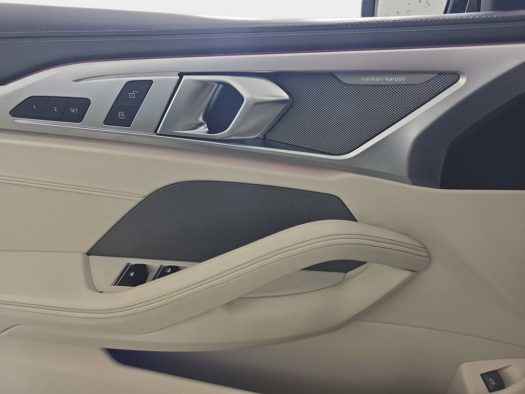 Used 2019 BMW M850i xDrive M850i xDrive image 31