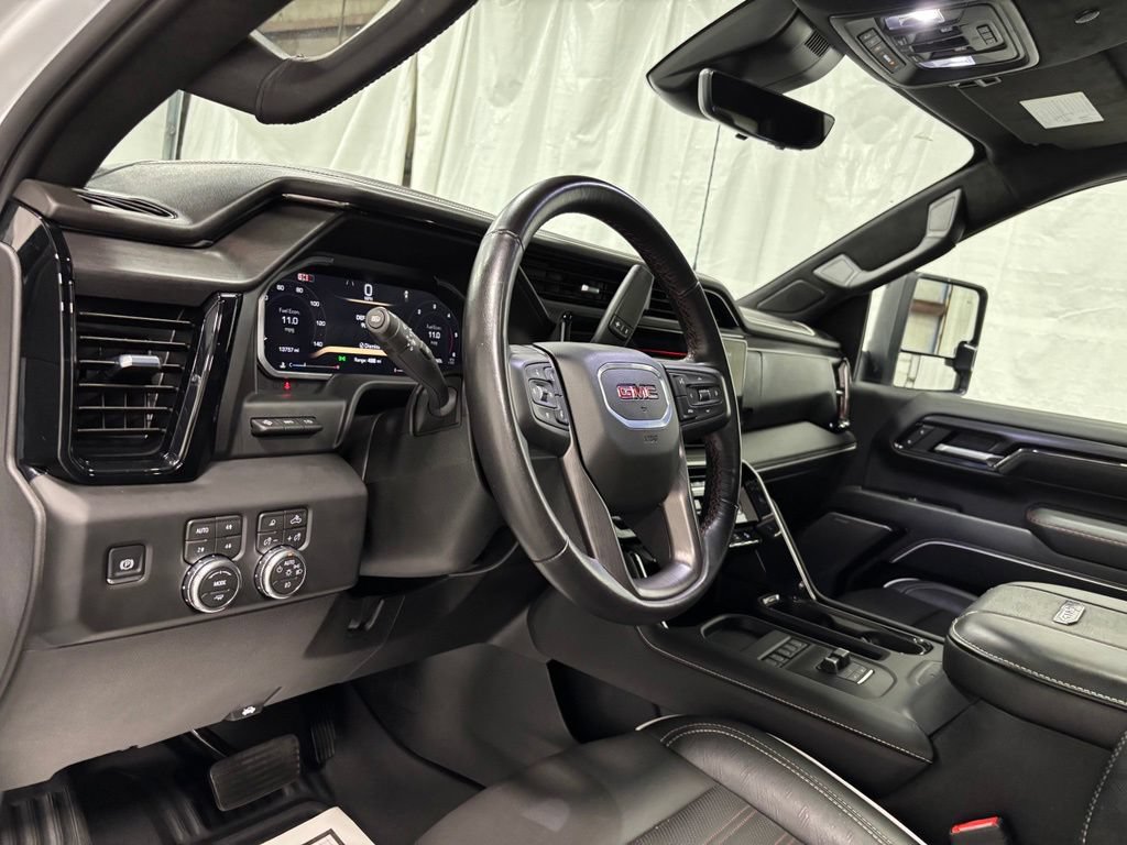 Used 2026 GMC Sierra 2500 AT4X AWD/4WD image 15