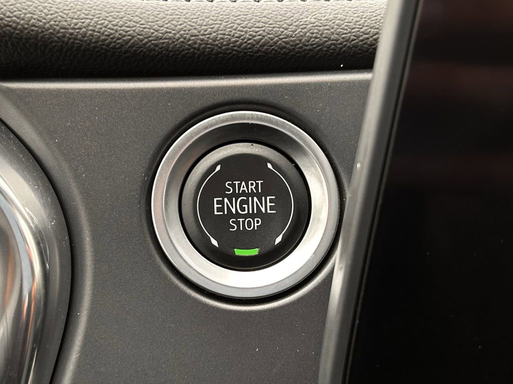 Used 2025 Chevrolet Blazer LT image 23