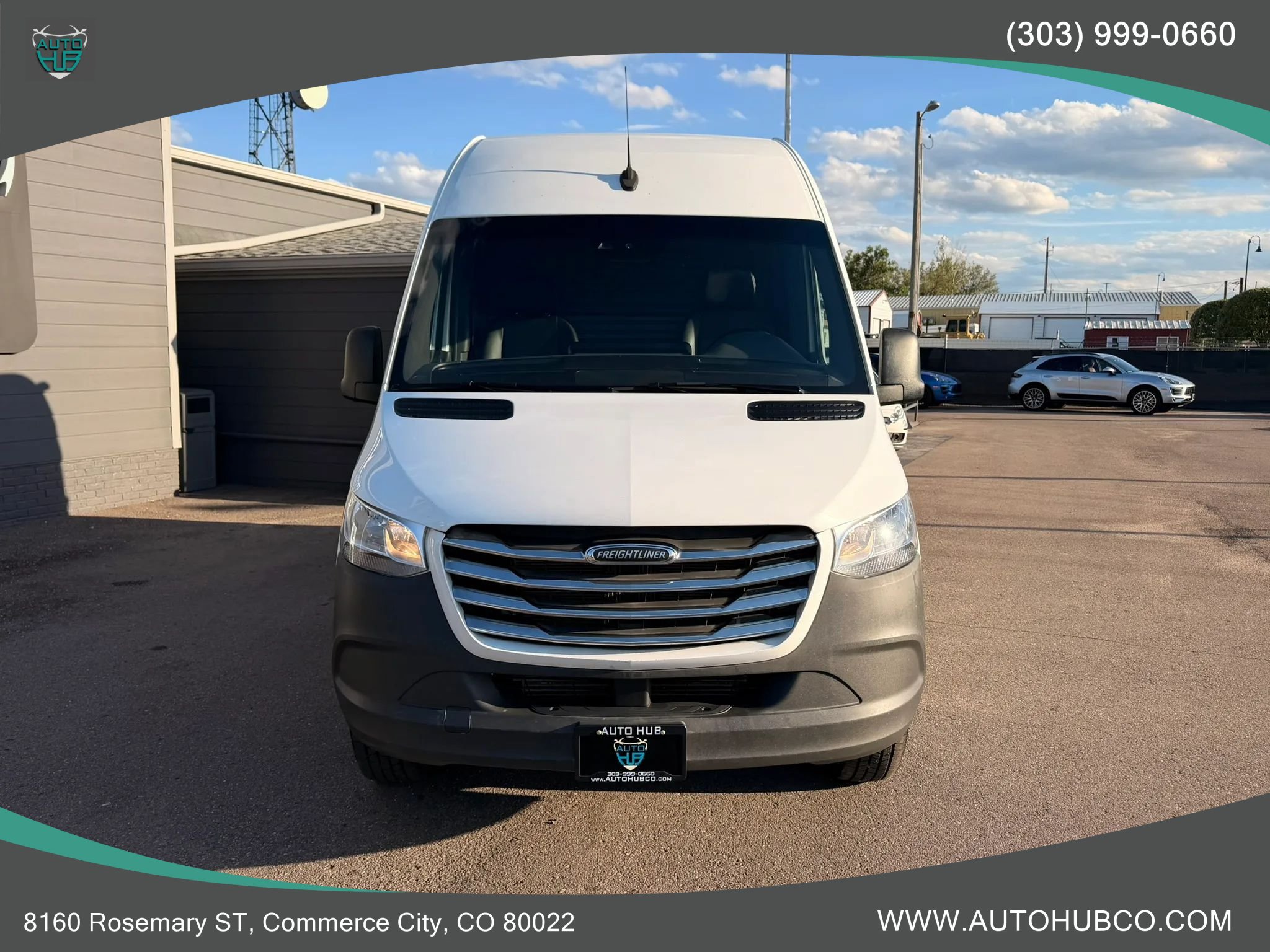 Used 2021 Freightliner Sprinter 2500 RWD image 3