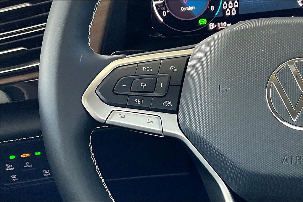 New 2026 Volkswagen Atlas SE FWD image 21