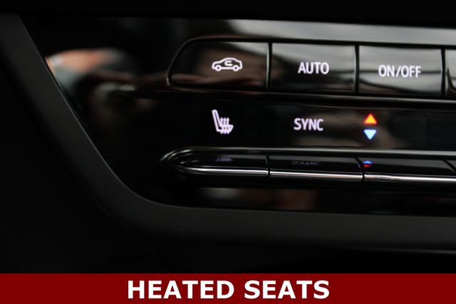 Used 2023 Buick Envision Essence w/ Sport Touring Package image 7