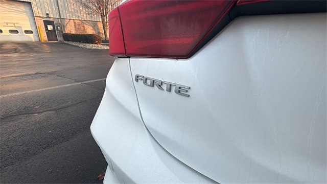 Used 2024 Kia Forte LXS image 31