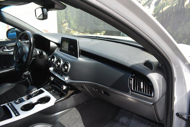 Used 2020 Kia Stinger GT2 AWD/4WD image 25