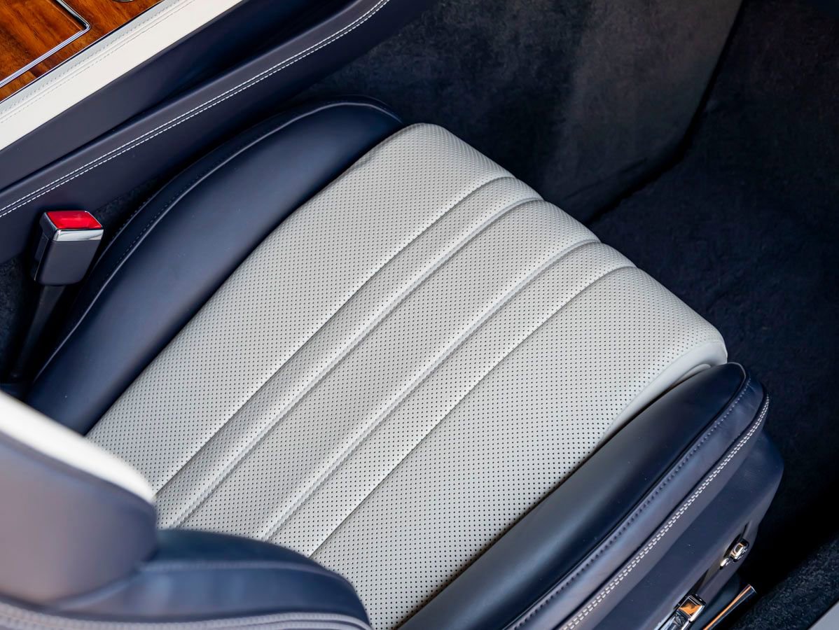 Used 2021 Bentley Continental GT Mulliner AWD/4WD image 32