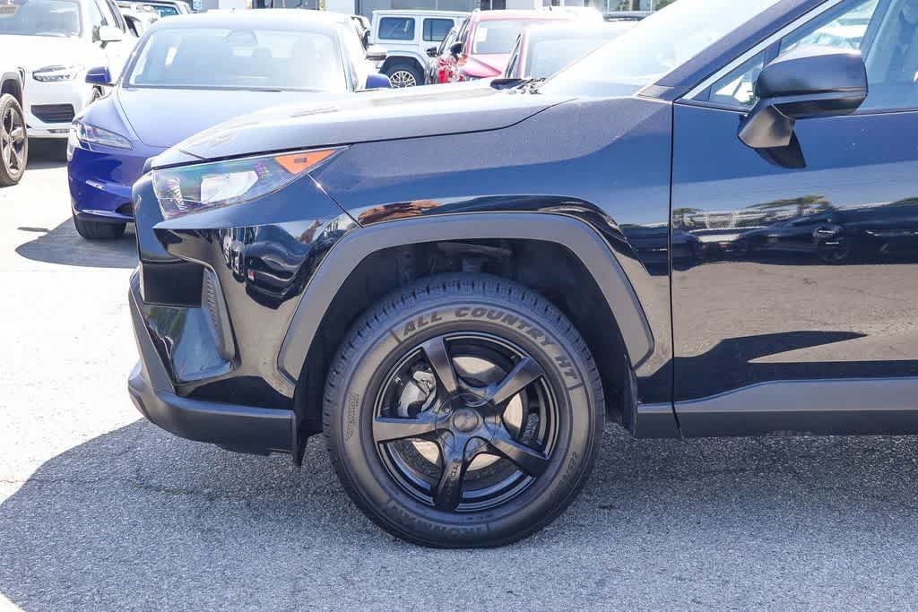 Used 2020 Toyota RAV4 LE w/ Carpet Mat Package FWD image 9