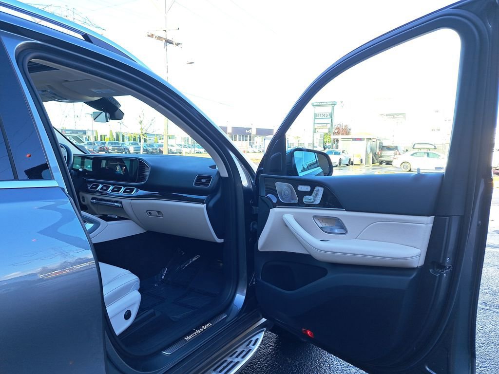 Used 2023 Mercedes-Benz GLE 350 4MATIC image 16