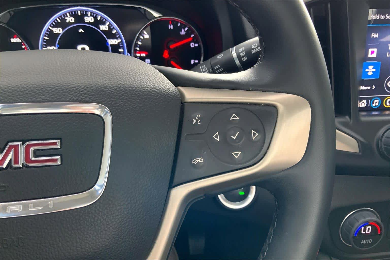 Used 2023 GMC Terrain Denali AWD/4WD image 25