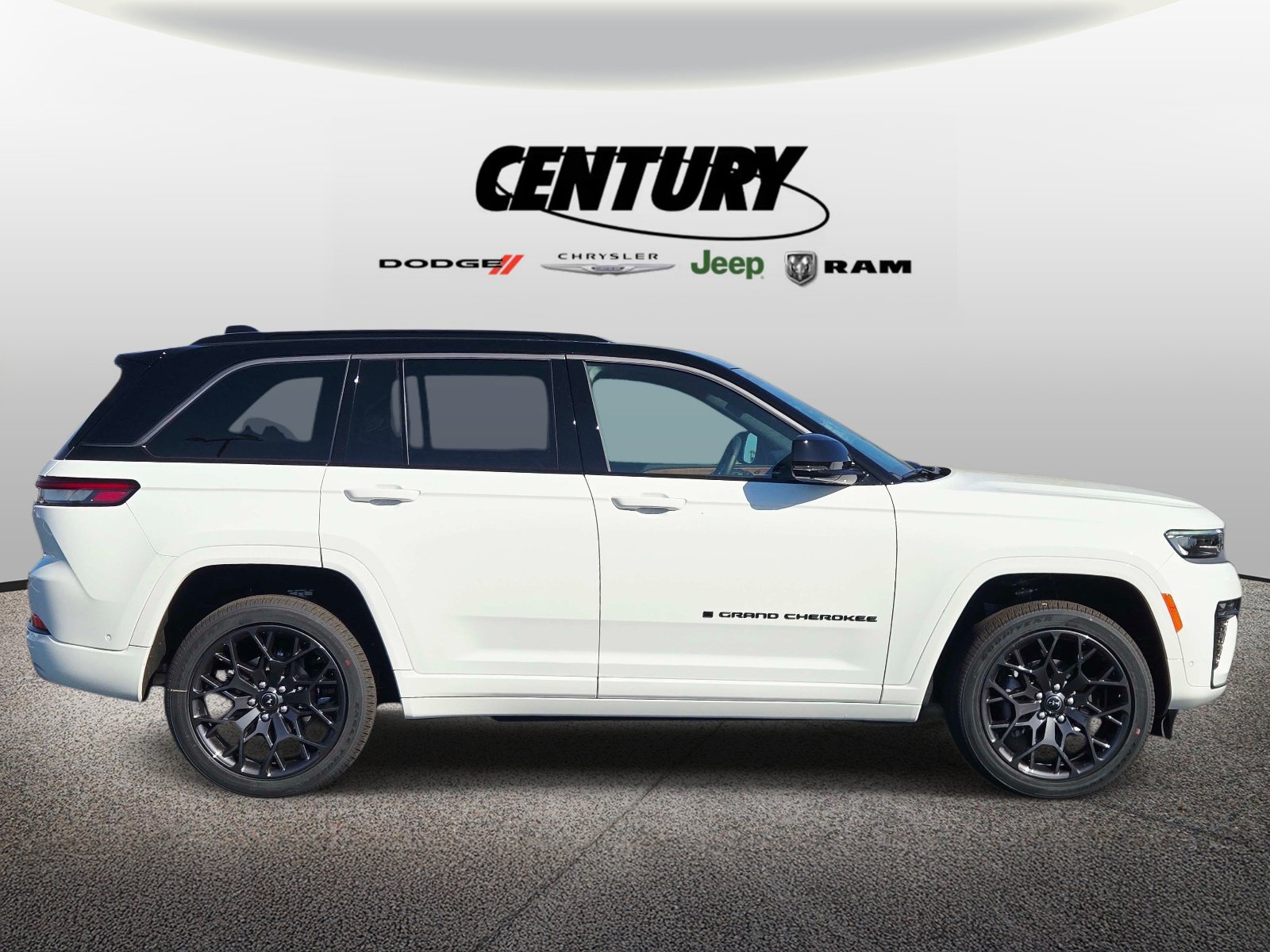 New 2027 Jeep Grand Cherokee Summit AWD/4WD image 2