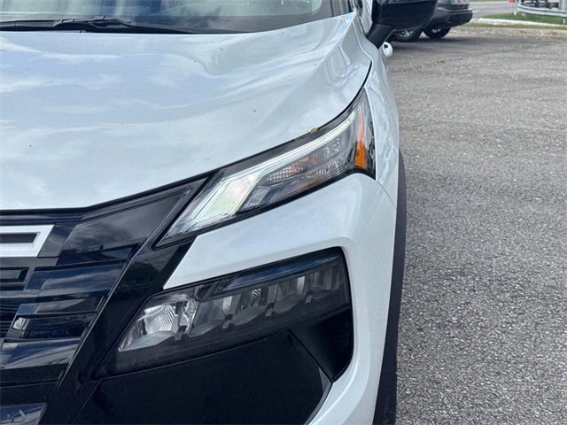 New 2026 Nissan Rogue SV image 10