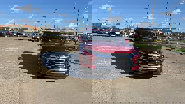 Certified 2023 Chevrolet Blazer Premier w/ Driver Confidence II Package image 3