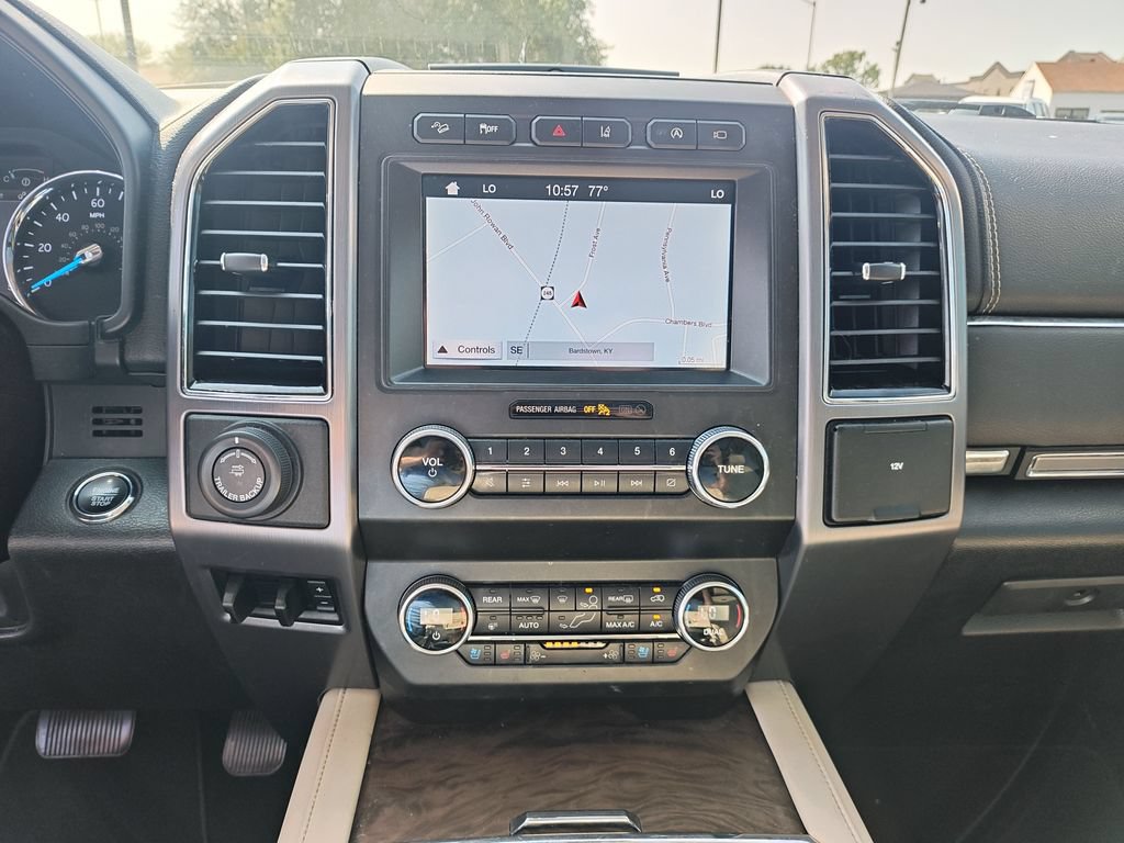 Used 2019 Ford Expedition Platinum AWD/4WD image 21