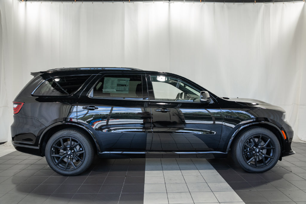 New 2026 Dodge Durango GT w/ Tow 'N Go Package AWD/4WD image 3