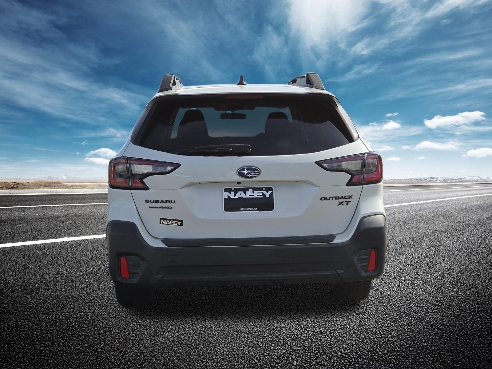 Used 2020 Subaru Outback Onyx Edition XT w/ Popular Package #2 image 17