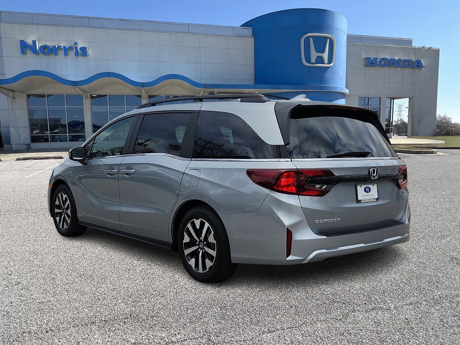 New 2026 Honda Odyssey EX-L image 3