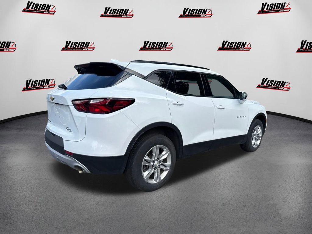Used 2022 Chevrolet Blazer LT image 5
