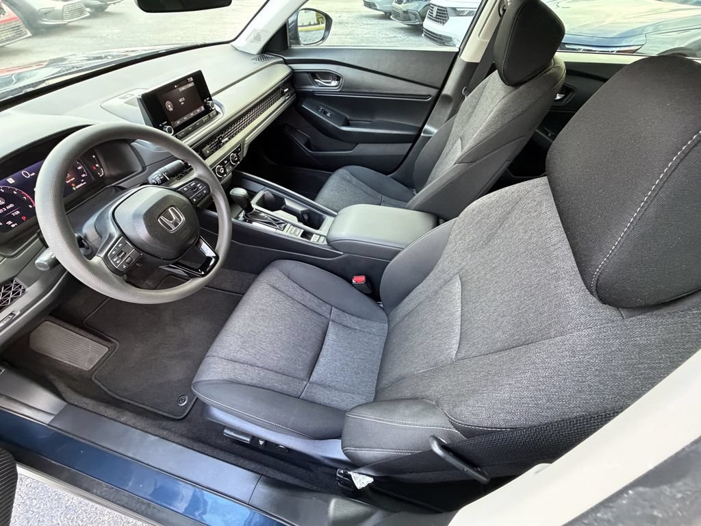 Used 2024 Honda Accord EX image 17