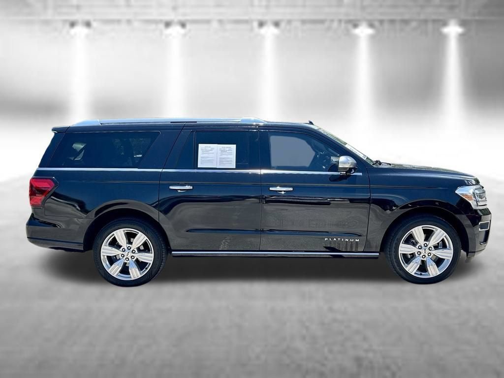 Used 2023 Ford Expedition Max Platinum AWD/4WD image 4