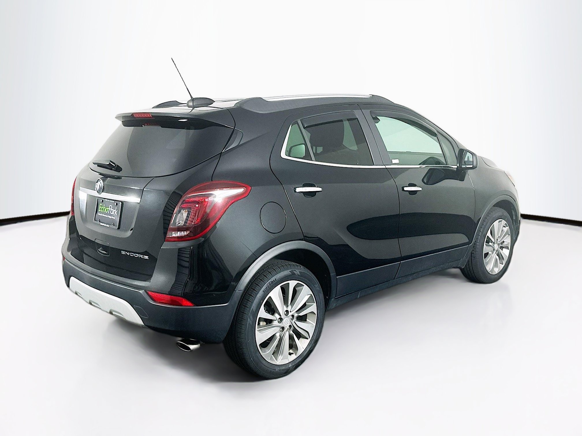 Used 2020 Buick Encore Preferred w/ Safety Package FWD image 9