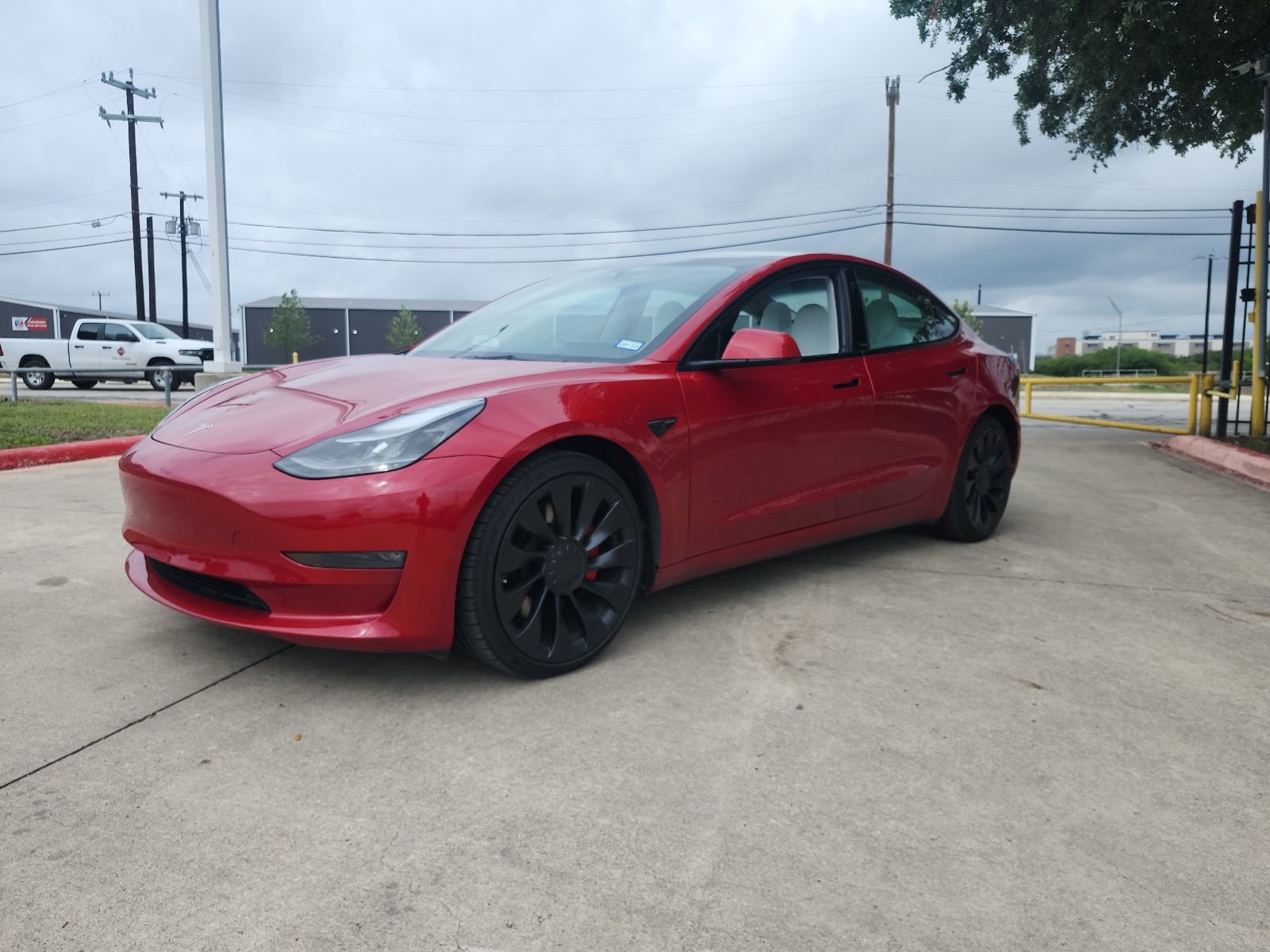 Used 2023 Tesla Model 3 Performance image 6
